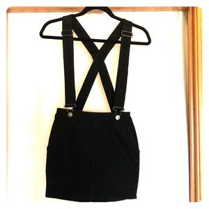Black overall skirt